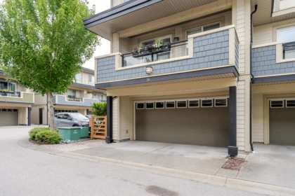 36 19477 72a Avenue, Surrey, BC, Surrey — Townhouse for sale