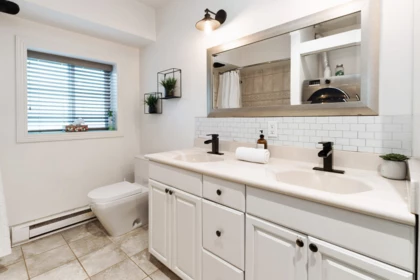 Breakfast Nook Photo of 26651 Cunningham Avenue, Maple Ridge, BC