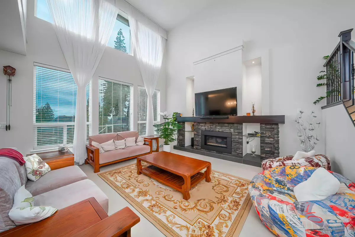 Kitchen Island Photo of 3486 Bishop Place, Coquitlam, BC