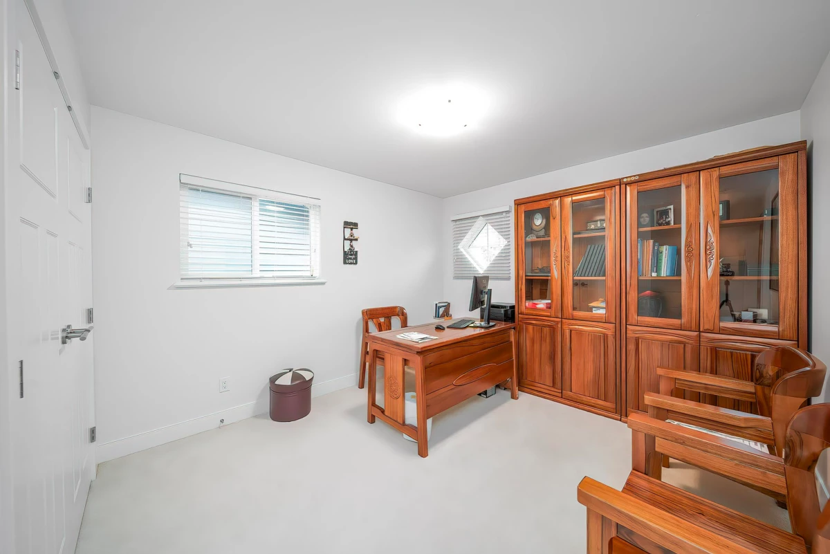 Laundry Room Photo of 3486 Bishop Place, Coquitlam, BC