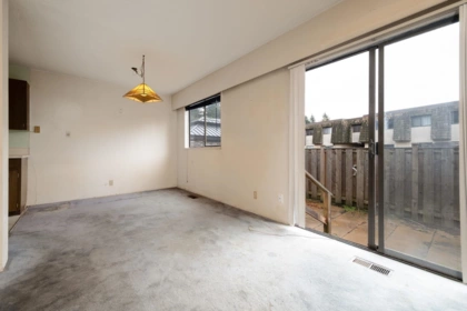 1122 Premier Street, North Vancouver, BC, North Vancouver — Townhouse for sale