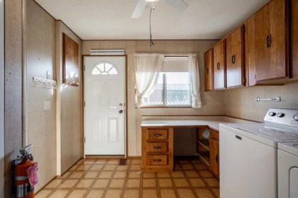 Garage Interior Photo of 24 15875 20 Avenue, Surrey, BC