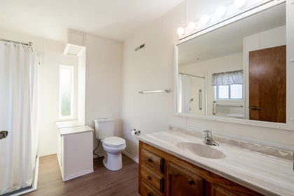 Laundry Room Photo of 24 15875 20 Avenue, Surrey, BC