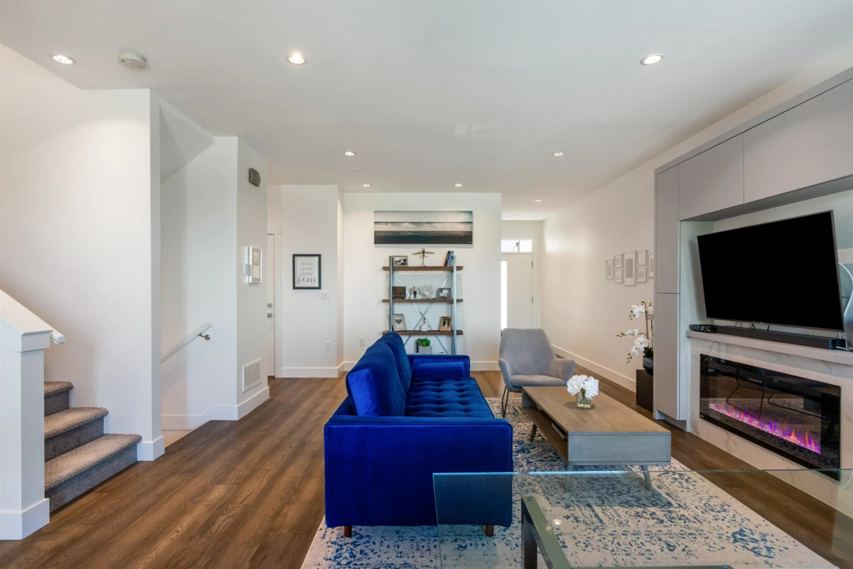Dining Area Photo of 7 3535 Princeton Avenue, Coquitlam, BC