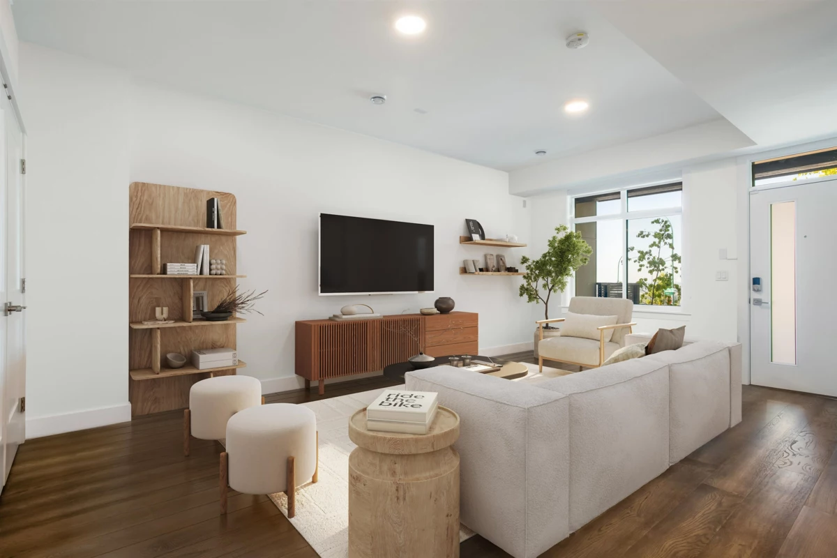 Garden / Landscaping Photo of 7 3535 Princeton Avenue, Coquitlam, BC