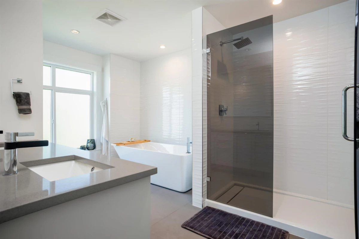 Hallway Photo of 7 3535 Princeton Avenue, Coquitlam, BC