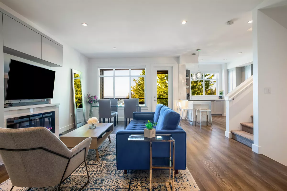Living Room Photo of 7 3535 Princeton Avenue, Coquitlam, BC
