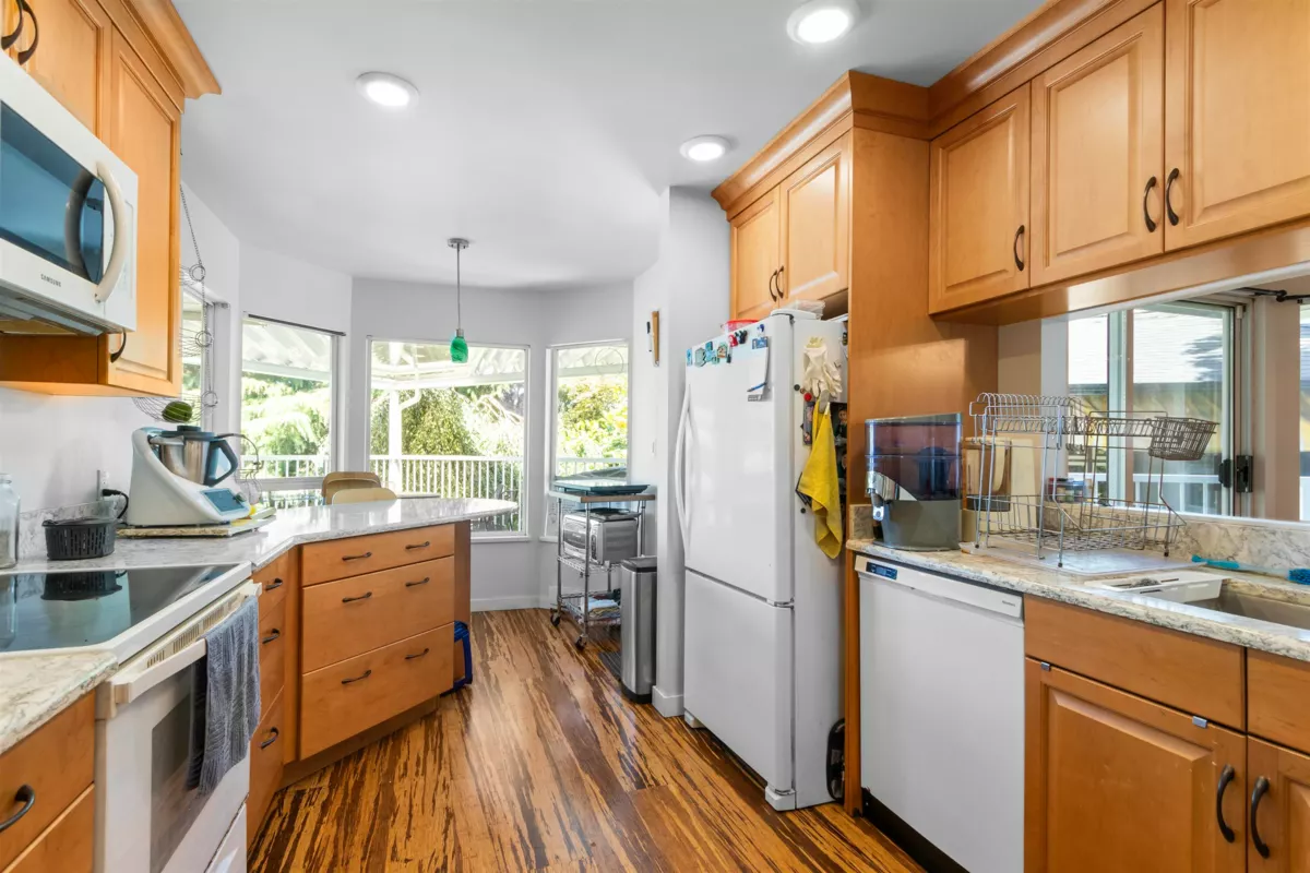 Bedroom 2 Photo of 332 St. Patricks Avenue, North Vancouver, BC