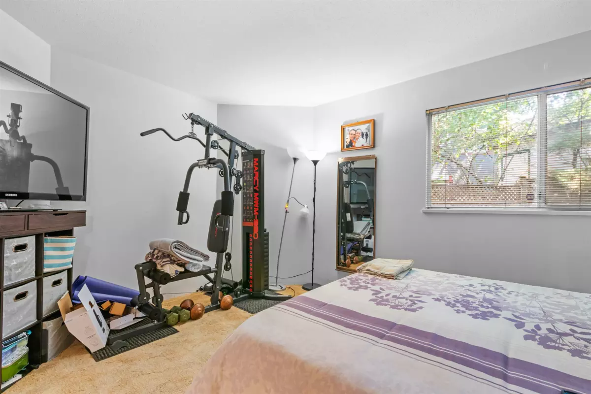 Laundry Room Photo of 332 St. Patricks Avenue, North Vancouver, BC