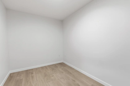 Mudroom Photo of 517 19577 65b Avenue, Surrey, BC