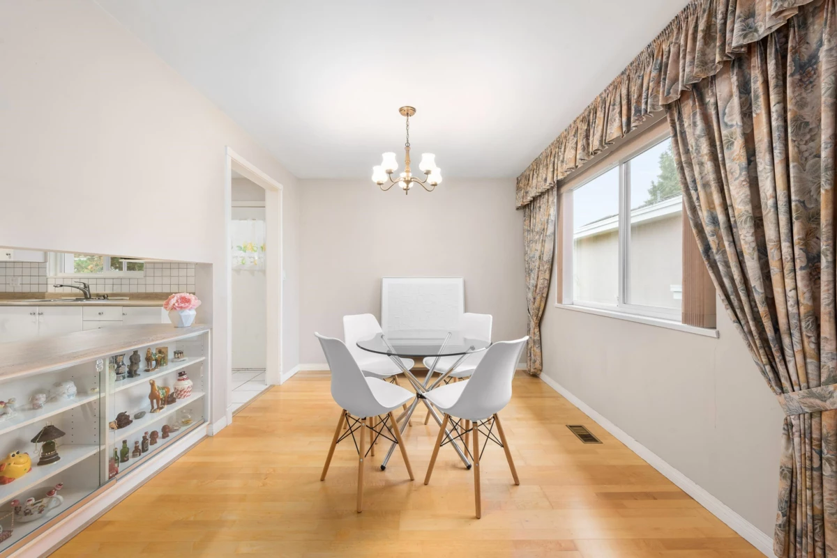 Breakfast Nook Photo of 8080 Minler Road, Richmond, BC