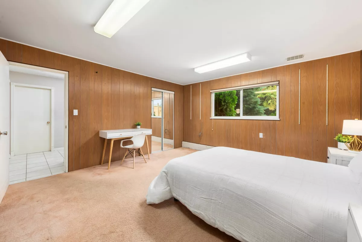 Entry Foyer Photo of 8080 Minler Road, Richmond, BC