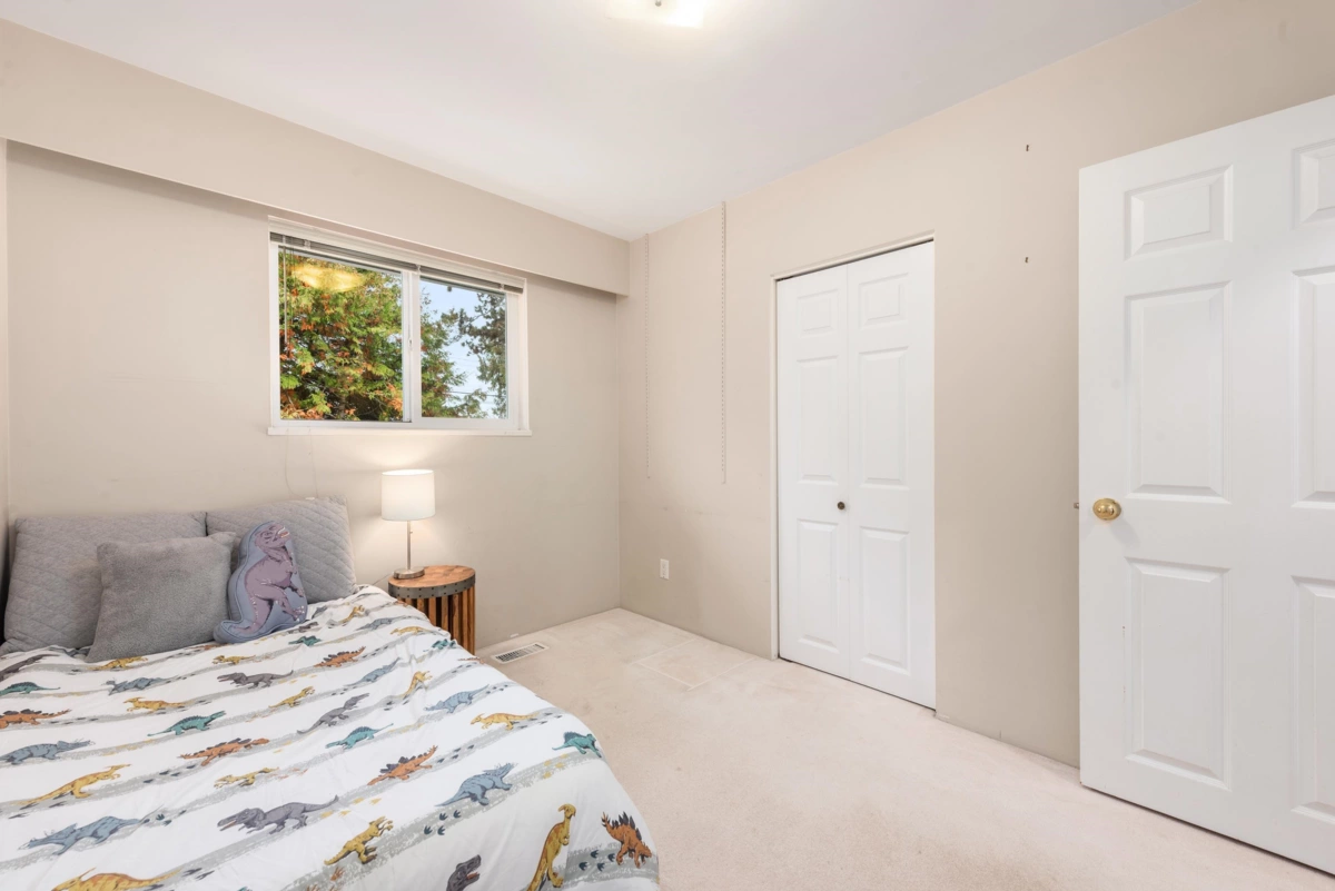 Guest Bathroom Photo of 8080 Minler Road, Richmond, BC