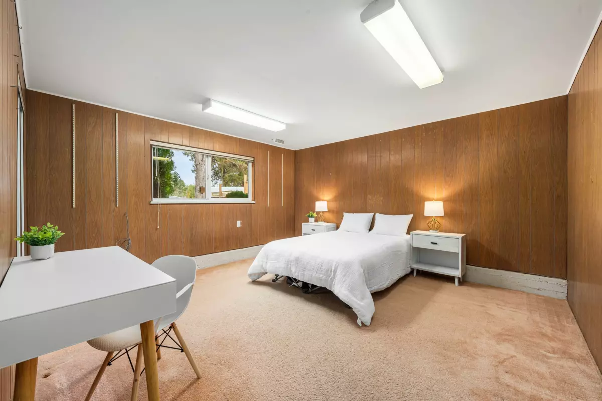 Mudroom Photo of 8080 Minler Road, Richmond, BC