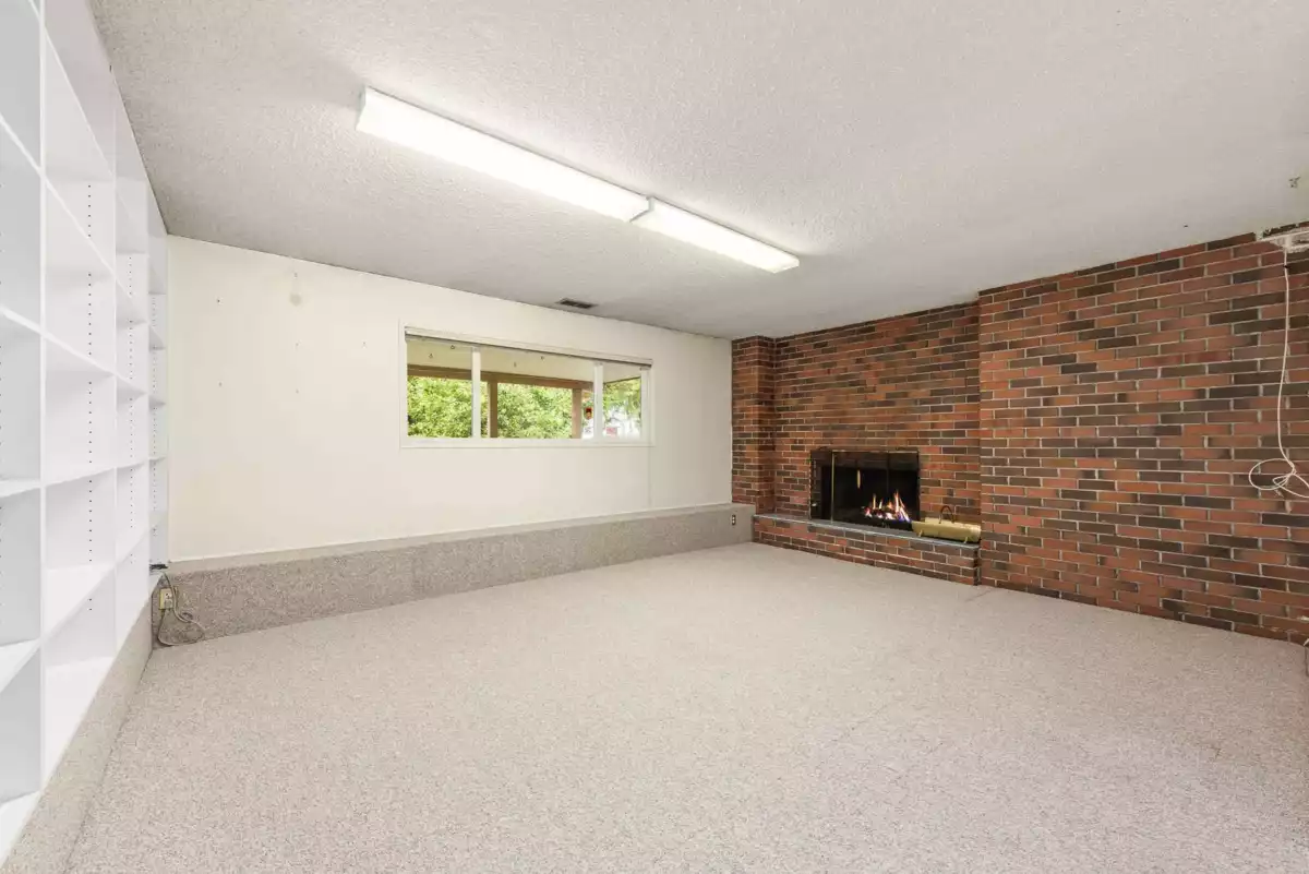 Outdoor Deck Photo of 8080 Minler Road, Richmond, BC