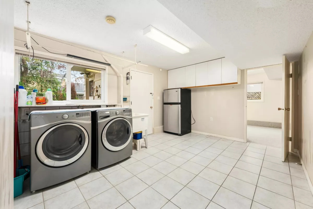 Staircase Photo of 8080 Minler Road, Richmond, BC