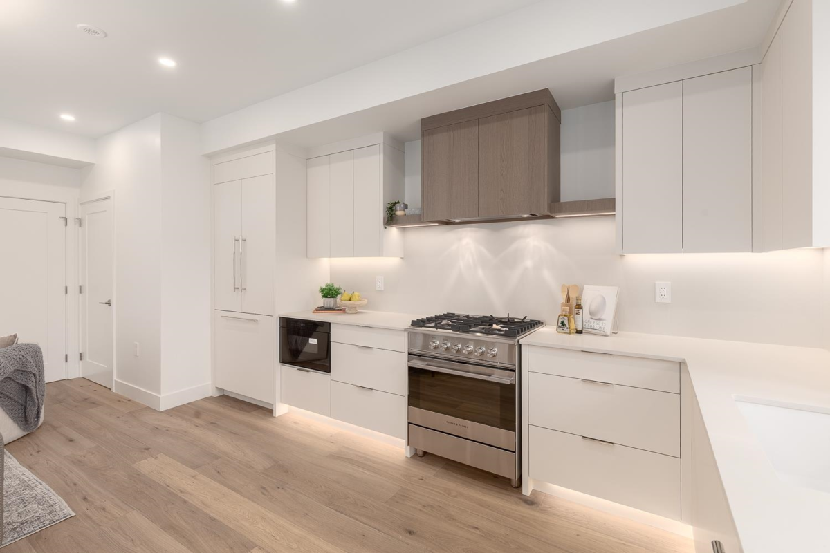 Pantry Photo of 1135 W 33rd Avenue, Vancouver, BC