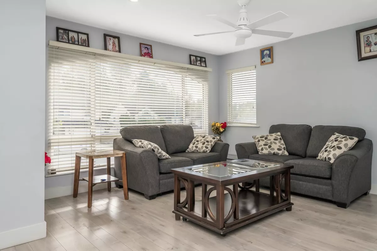Breakfast Nook Photo of 30971 Brookdale Court, Abbotsford, BC