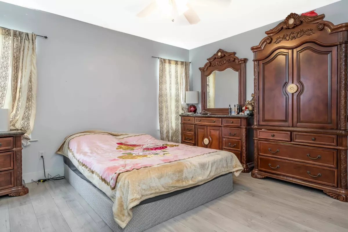 Mudroom Photo of 30971 Brookdale Court, Abbotsford, BC