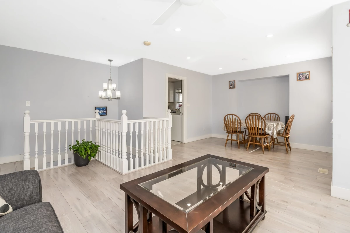 Pantry Photo of 30971 Brookdale Court, Abbotsford, BC