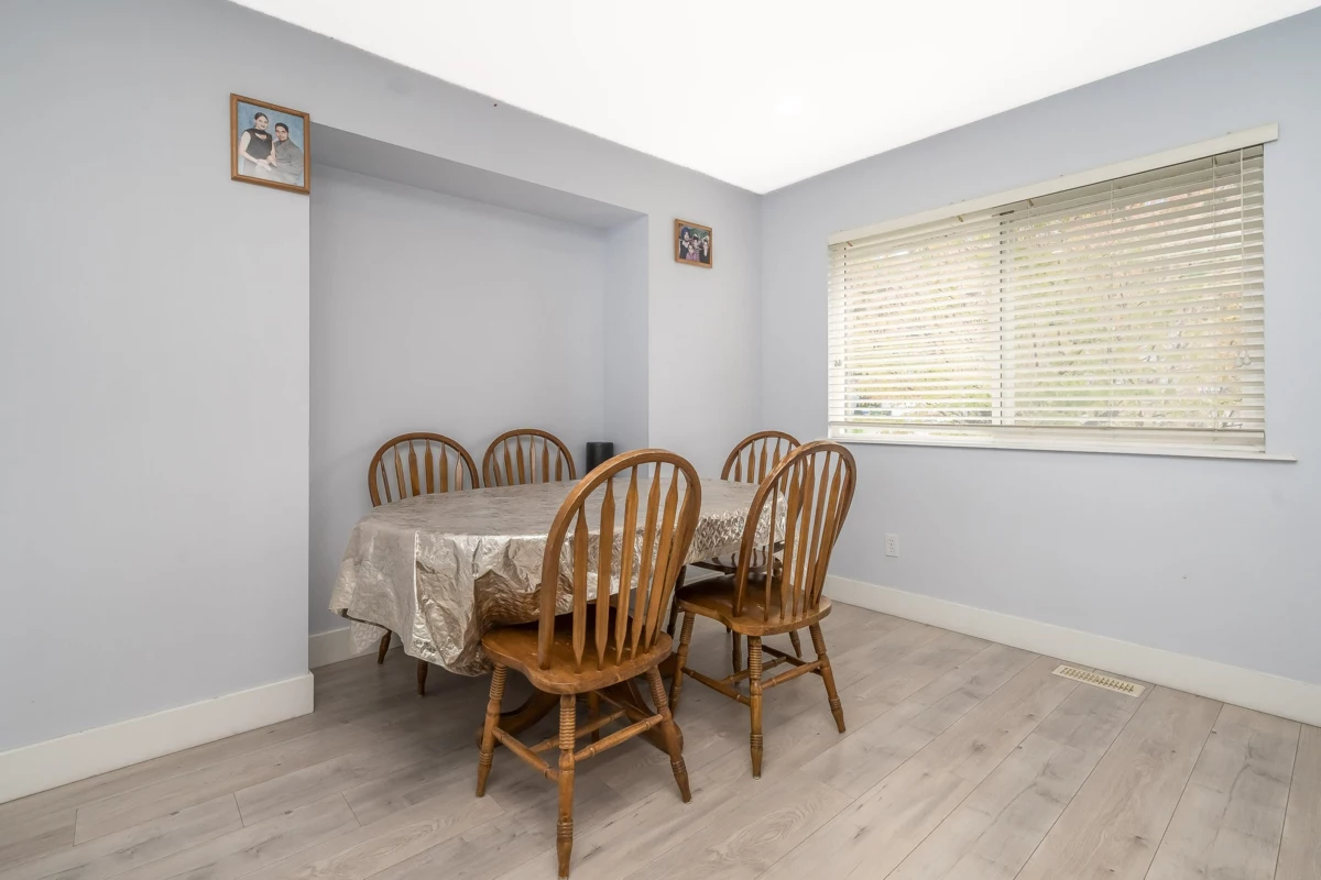 Primary Bedroom Photo of 30971 Brookdale Court, Abbotsford, BC