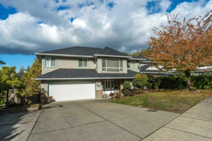 Living Room Photo of 30971 Brookdale Court, Abbotsford, BC
