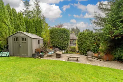 Garden / Landscaping Photo of 2915 Fern Drive, Anmore, BC