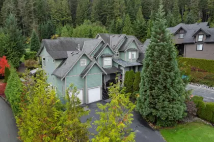 Hot Tub / Spa Photo of 2915 Fern Drive, Anmore, BC