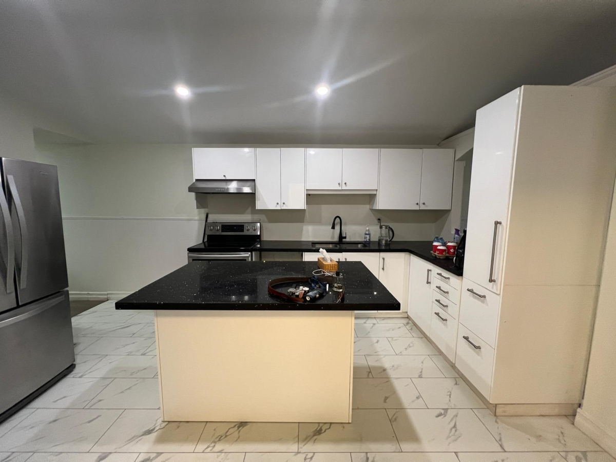 Primary Bedroom Photo of 45992 Gurney Road, Cultus Lake, BC