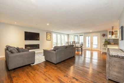 Pantry Photo of 24445 104 Avenue, Maple Ridge, BC