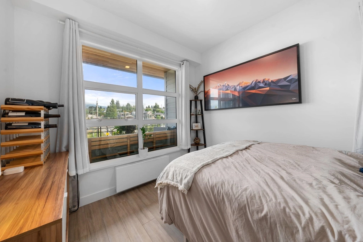 Backyard Photo of 413 747 E 3rd Street, North Vancouver, BC