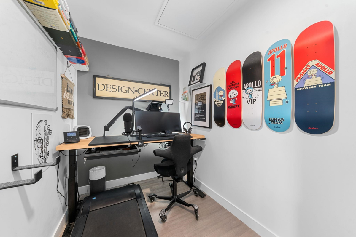 Hot Tub / Spa Photo of 413 747 E 3rd Street, North Vancouver, BC