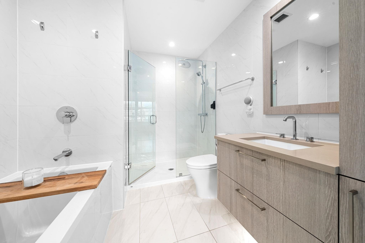 Laundry Room Photo of 413 747 E 3rd Street, North Vancouver, BC