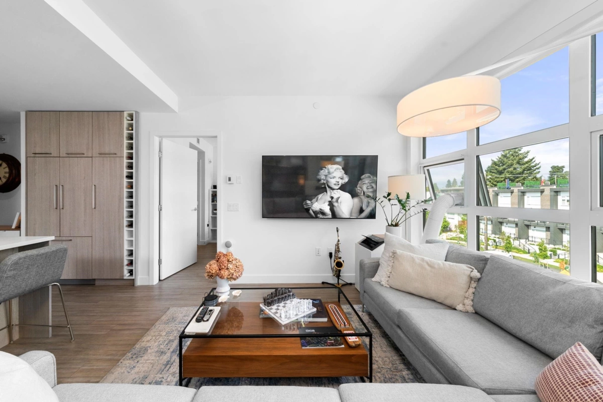 Primary Bedroom Photo of 413 747 E 3rd Street, North Vancouver, BC