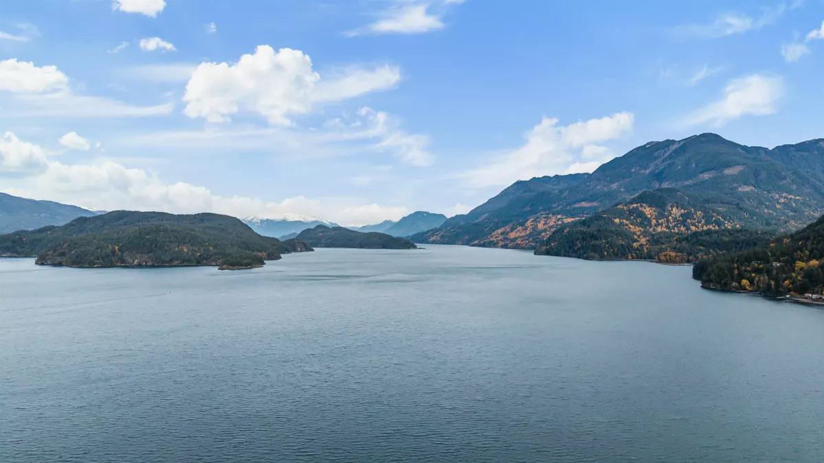 Backyard Photo of 6326 Rockwell Drive, Harrison Hot Springs, BC