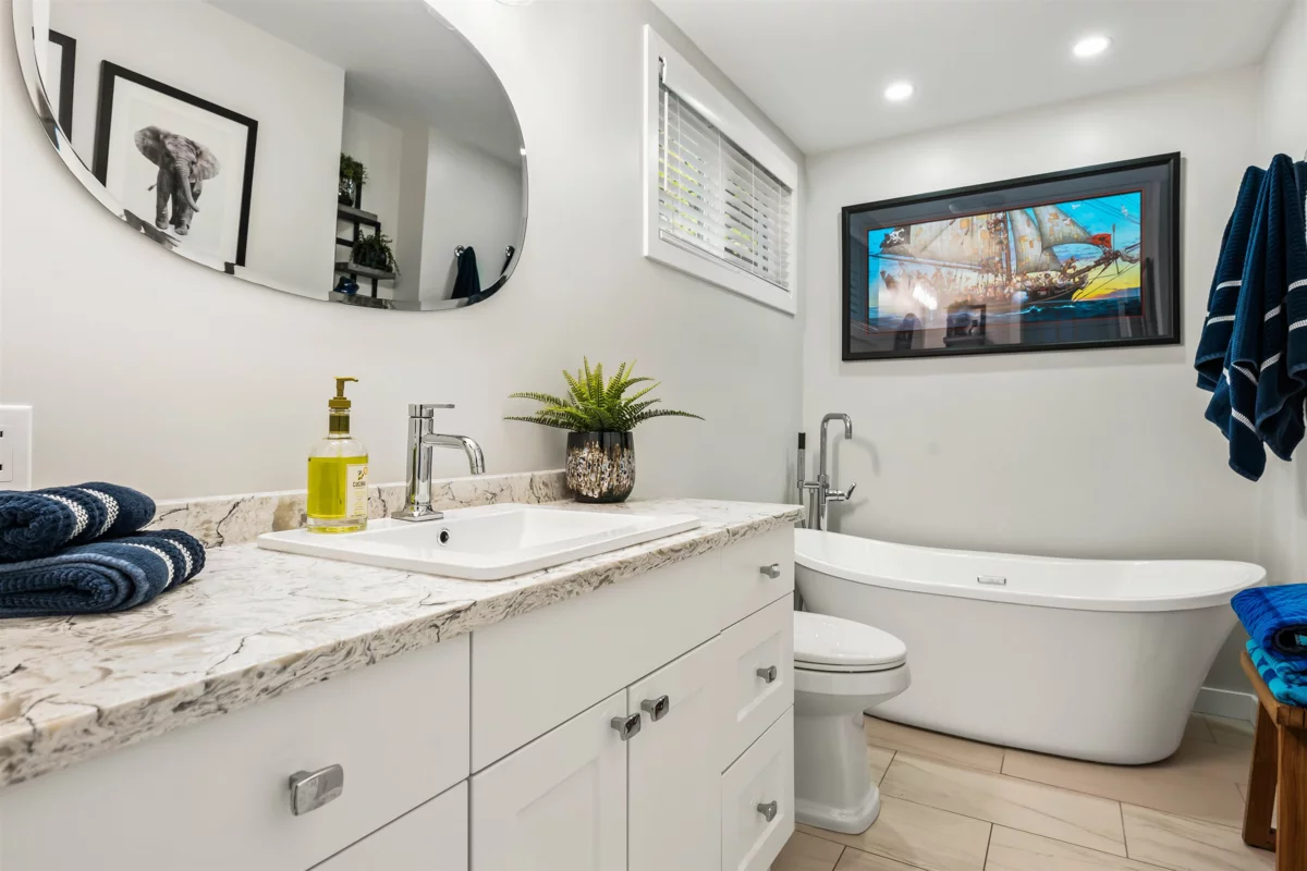 Bedroom 4 Photo of 6326 Rockwell Drive, Harrison Hot Springs, BC