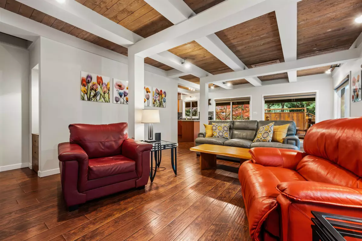Dining Area Photo of 6326 Rockwell Drive, Harrison Hot Springs, BC