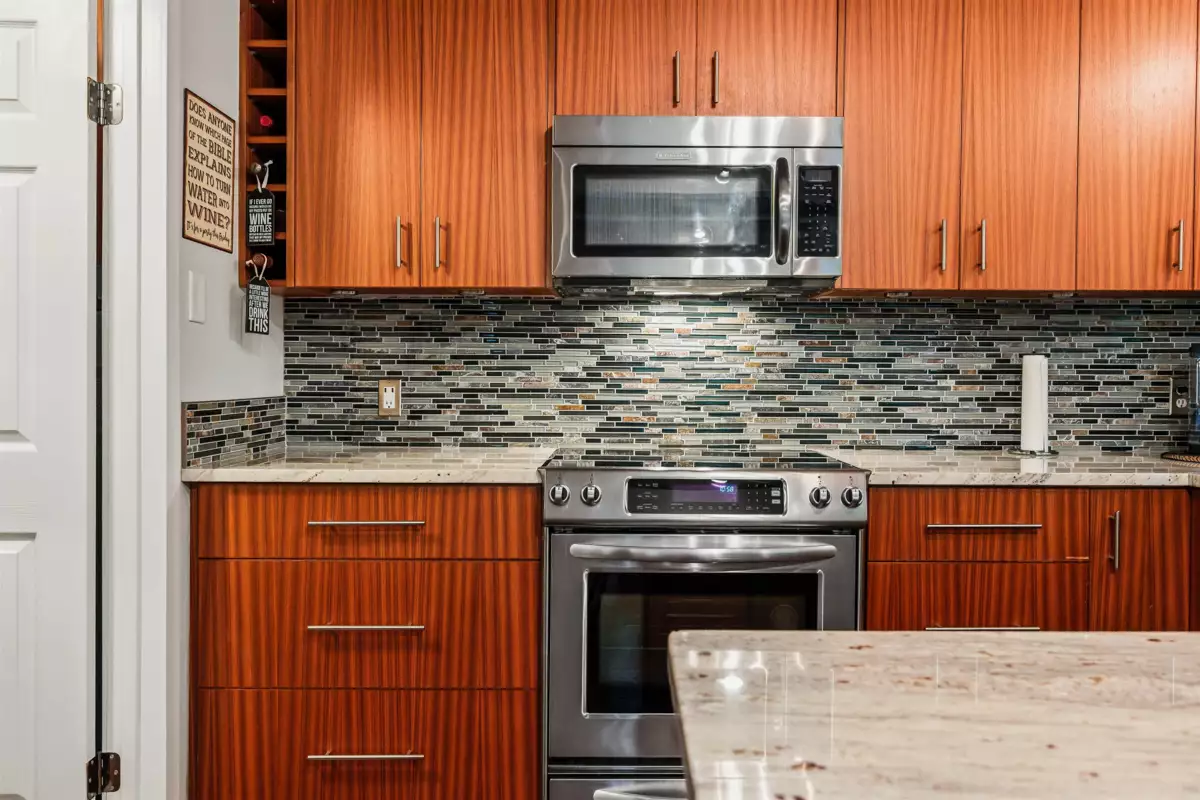 Primary Bedroom Photo of 6326 Rockwell Drive, Harrison Hot Springs, BC