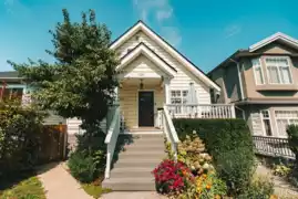 2267 Napier Street, Vancouver, BC