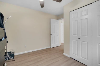 Guest Bathroom Photo of 5942 165a Street, Surrey, BC