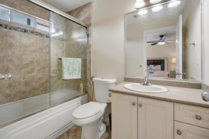 Hallway Photo of 5942 165a Street, Surrey, BC