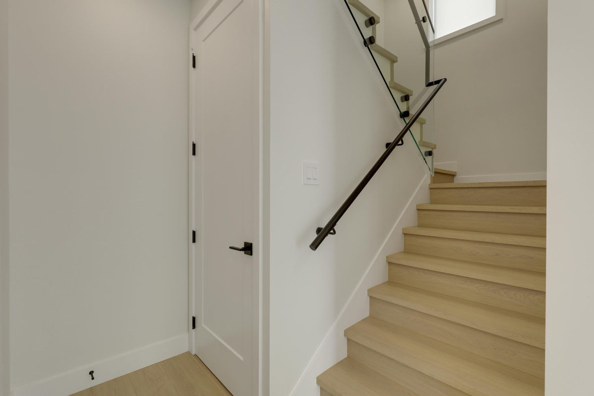 Bedroom 4 Photo of 1 3695 E 26 Avenue, Vancouver, BC