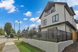 1 3695 E 26 Avenue, Vancouver, BC