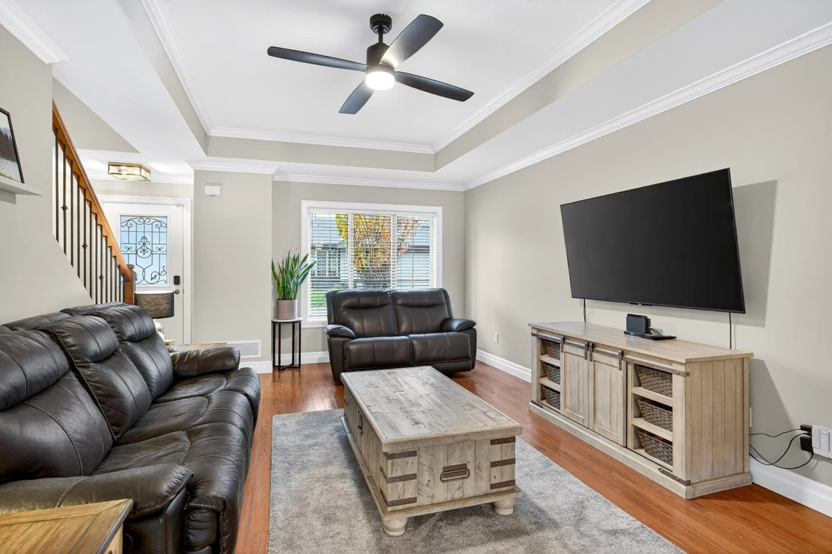 Kitchen Photo of 17 44523 Mclaren Drive, Chilliwack, BC