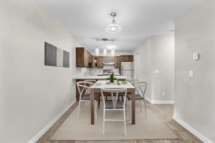 215 450 Bromley Street, Coquitlam, BC, Coquitlam — Apartment/Condo for sale