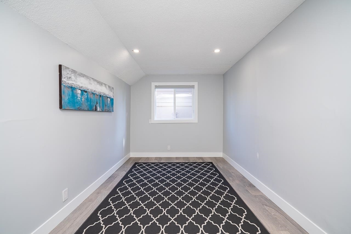 Basement Recreation Room Photo of 1675 136 Street, Surrey, BC