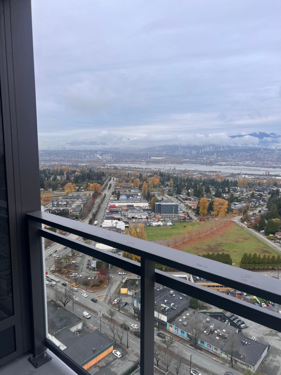 Garage Interior Photo of 3211 13675 107a Avenue, Surrey, BC
