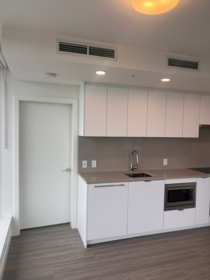 Laundry Room Photo of 3211 13675 107a Avenue, Surrey, BC