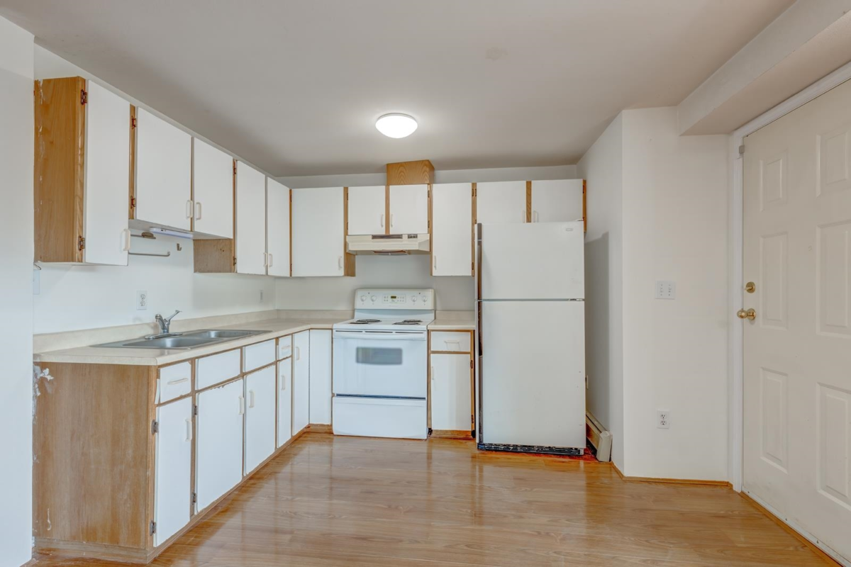 Garage Interior Photo of 4930 Venables Street, Burnaby, BC