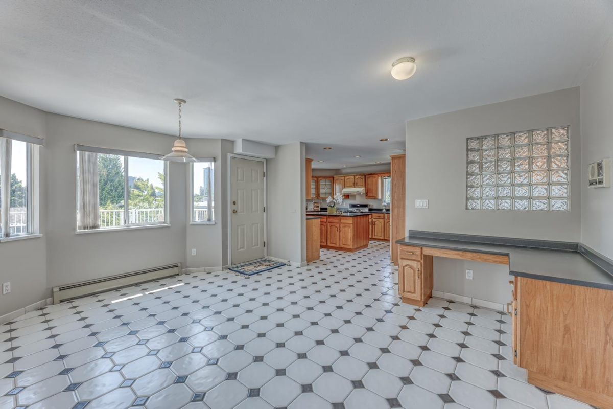 Primary Bathroom Photo of 4930 Venables Street, Burnaby, BC